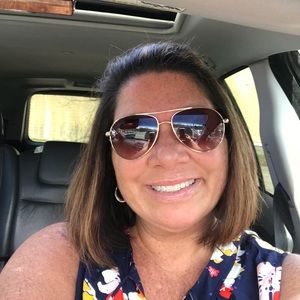 Meet your Posher, Jana